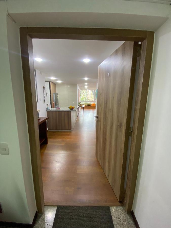 Junto A La Candelaria Apartment Bogota